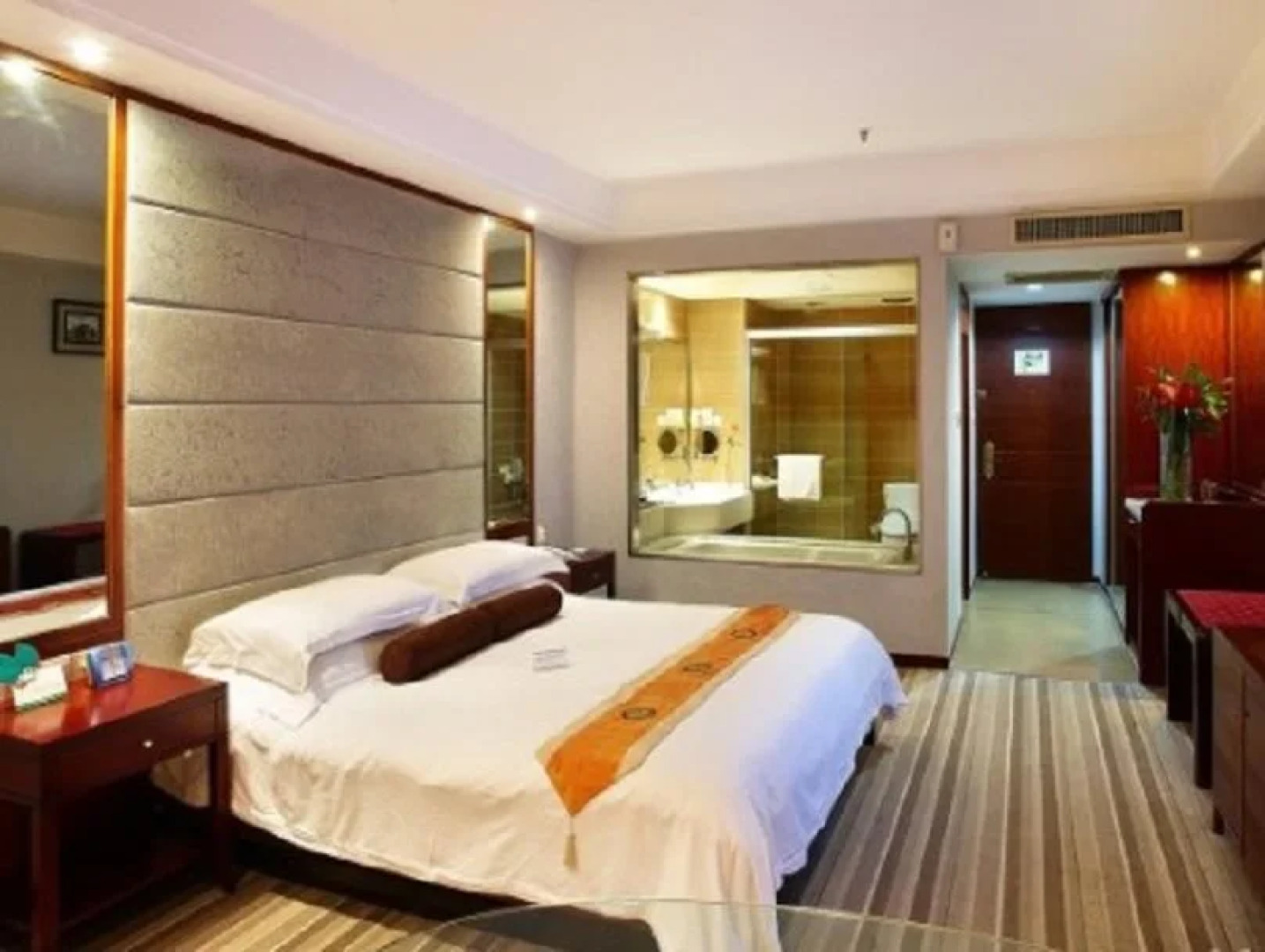 Wuxi Xinwang Hotel