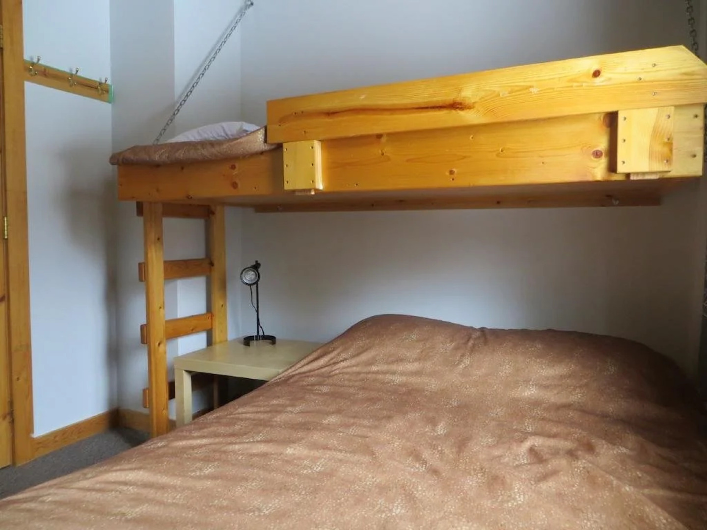 HI-Kananaskis Wilderness Hostel