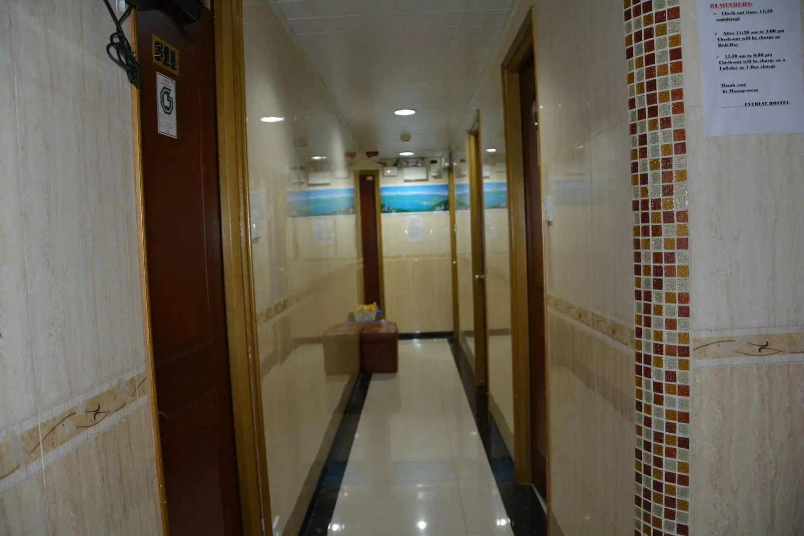 Everest Hostel