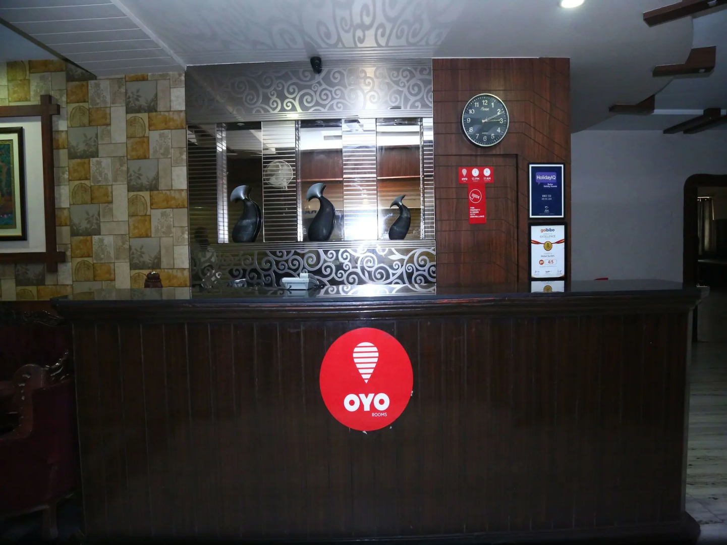 OYO 1067 Hotel Surbhi