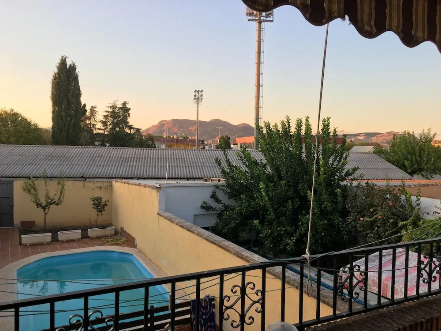 Villa with 3 Bedrooms in Santa Fe, with Wonderful Mountain View, Private Pool And Enclosed Garden - 48 Km From the Slopes