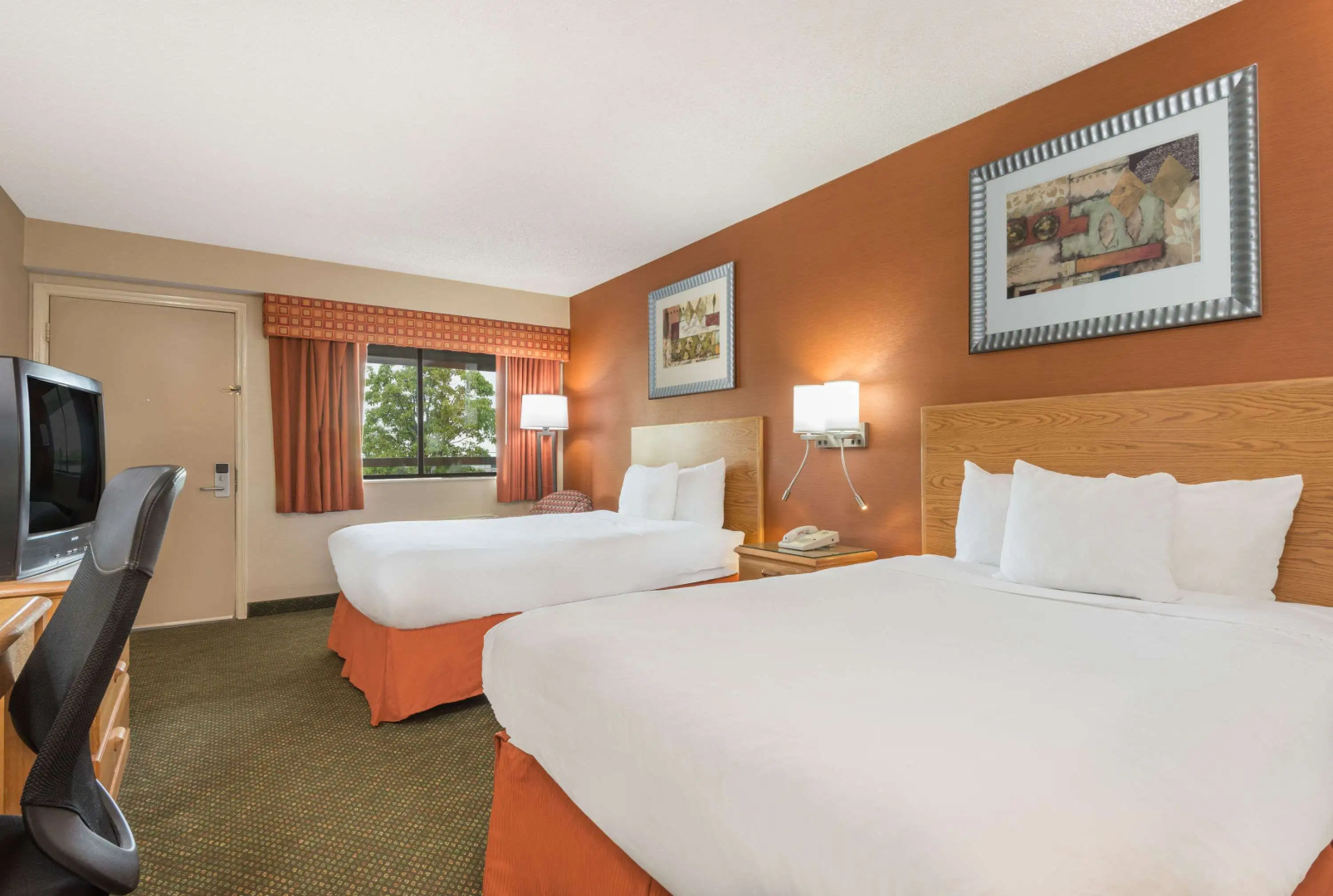 Days Inn by Wyndham Columbus Fairgrounds