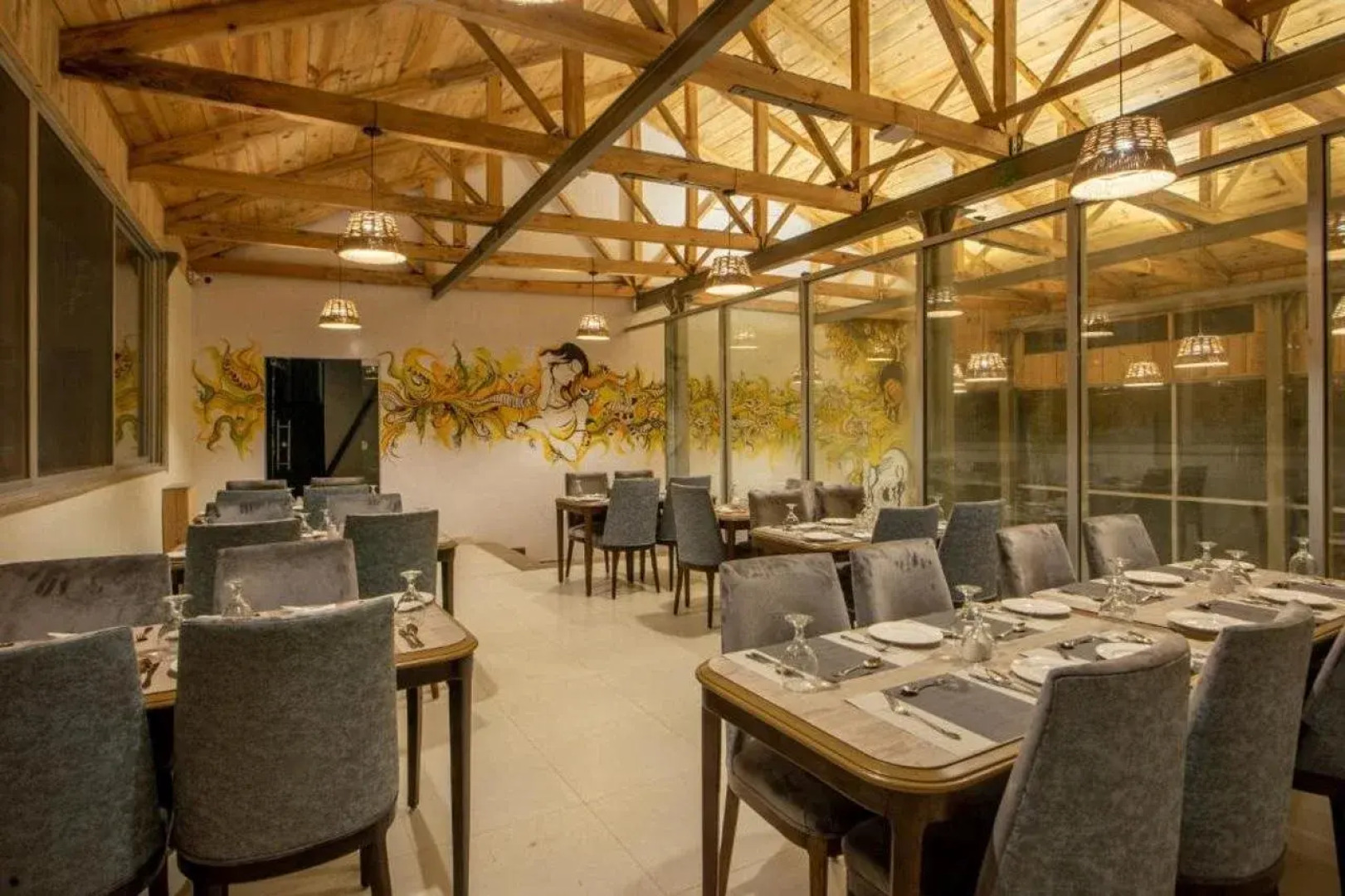 Cecil by Pearl Continental