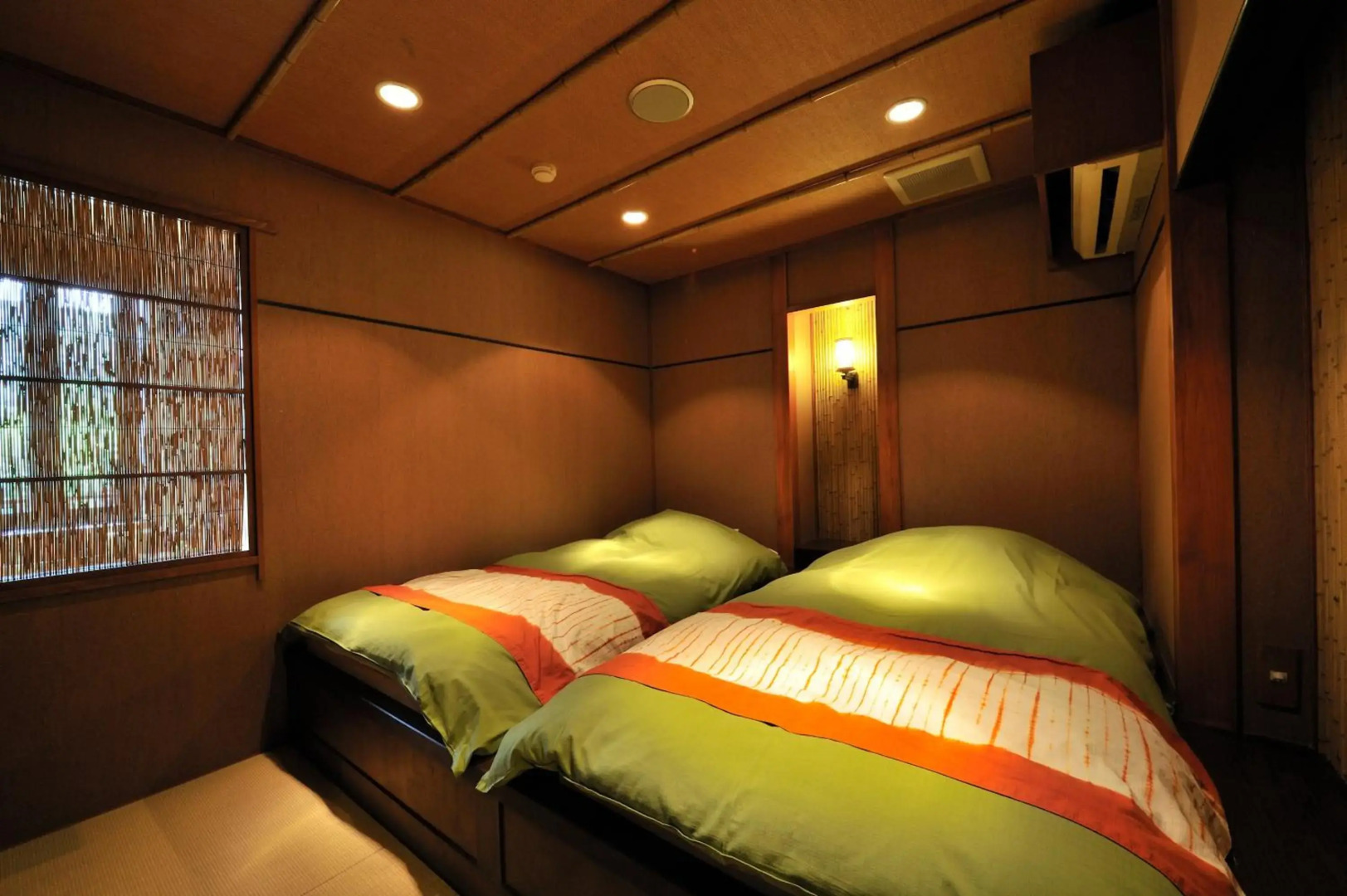 Kyoto Uji Hanayashiki Ukifune-en