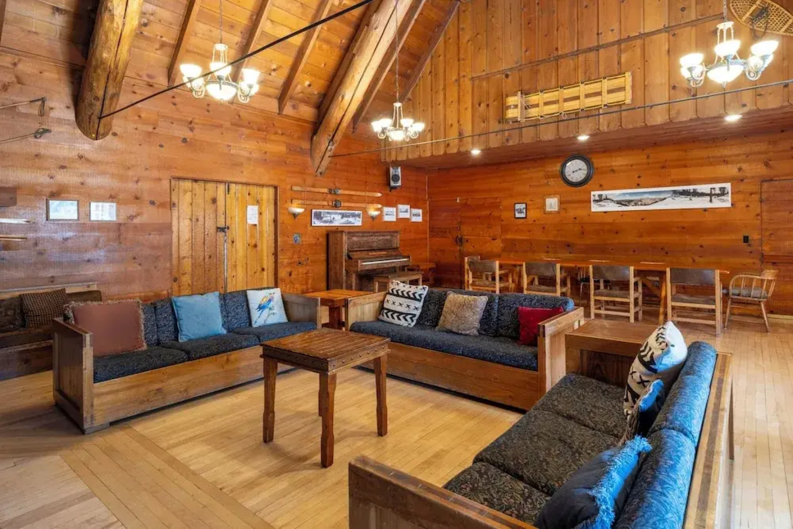 Clair Tappaan Lodge