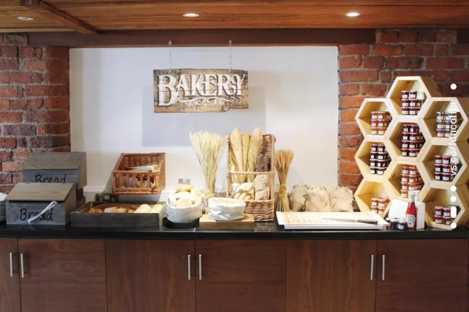 Manchester Marriott Victoria & Albert Hotel