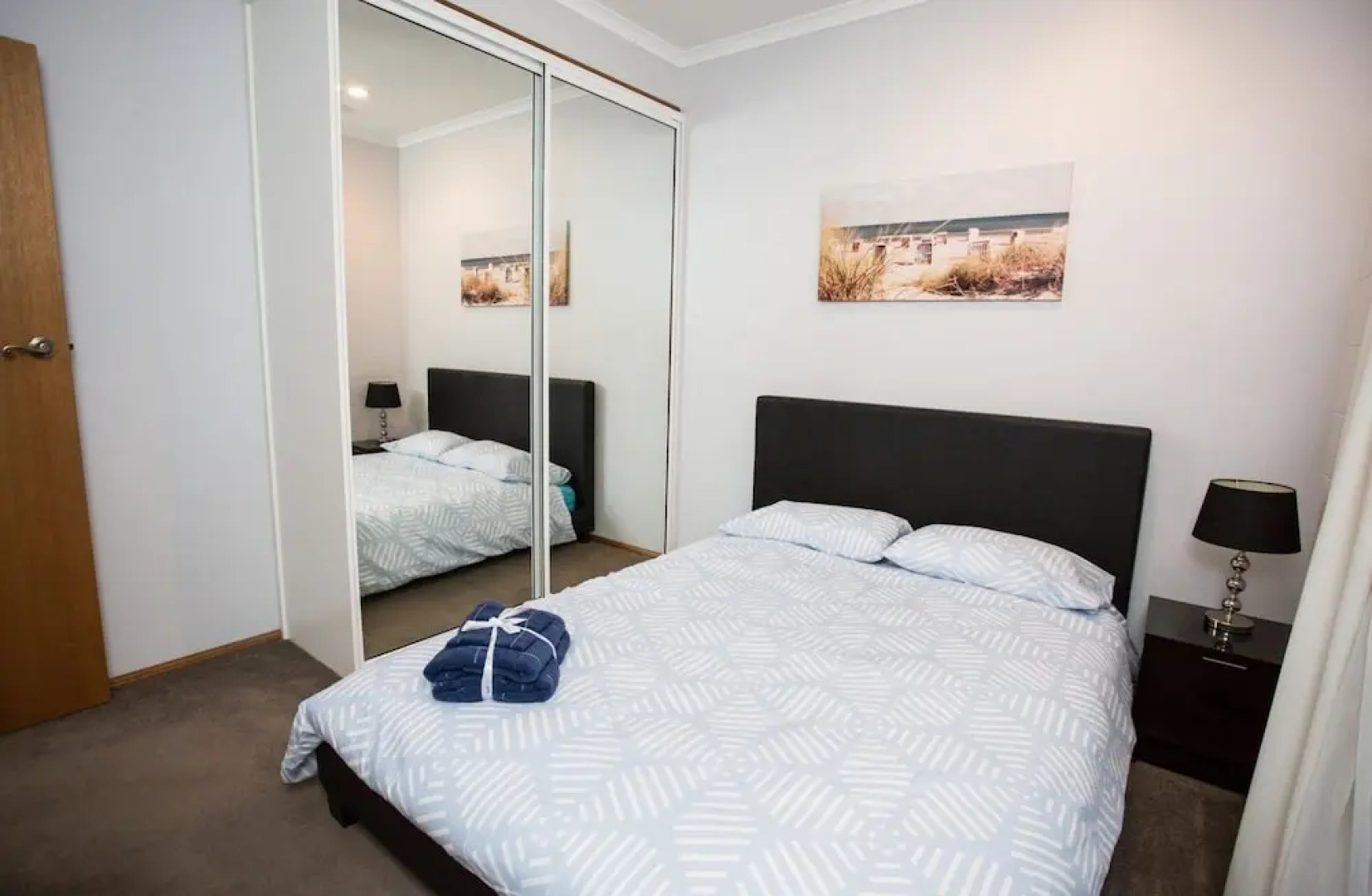 Rain Forest Retreat Jubilee Pocket