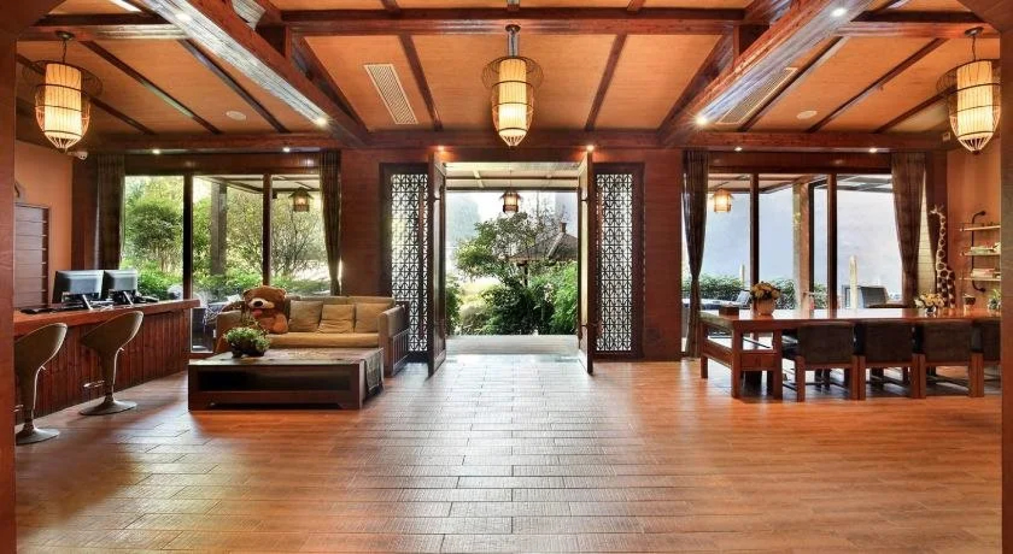 Bluesky Hotel & Resort