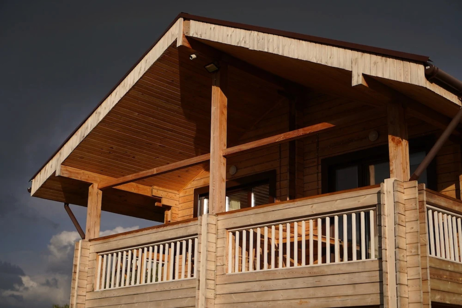 Эко-отель и хостел «Альтаир»