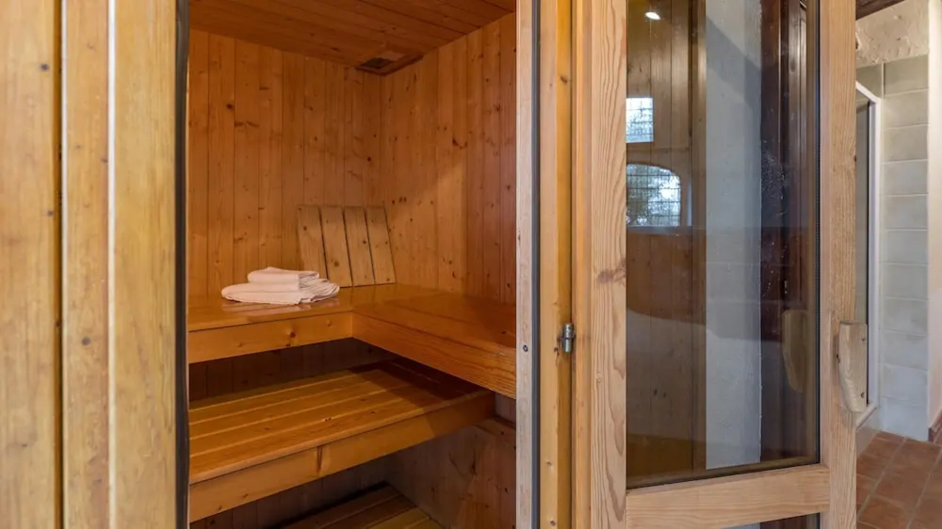 Villa Le Tornaie 14 Emma Villas