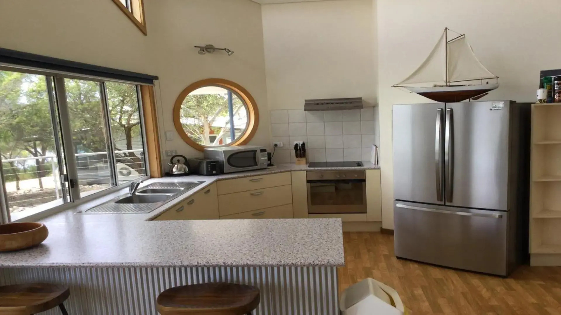 Rest A Shore Coffin Bay