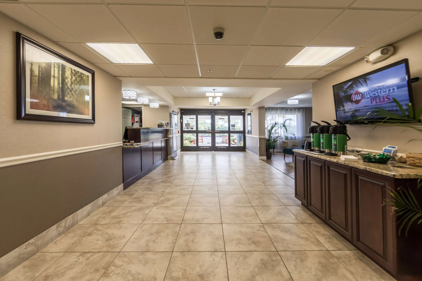 Best Western Plus Sebastian Hotel & Suites