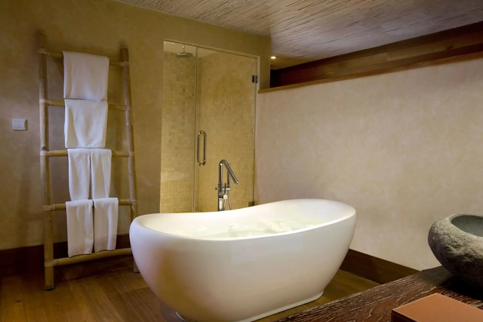 Kupu Kupu Jimbaran Beach Club & Spa by Loccitane