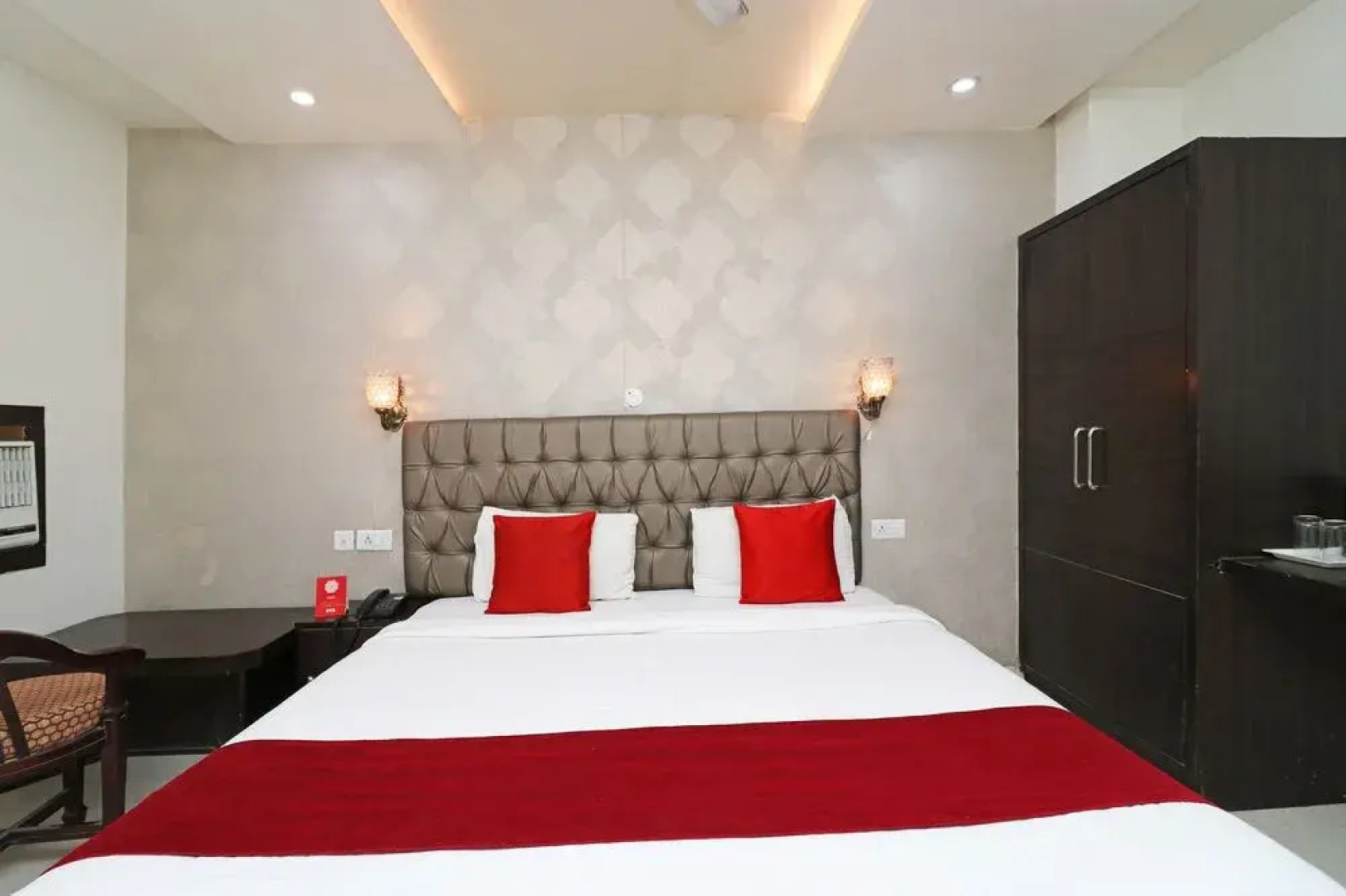OYO 9993 Hotel Idea Inn