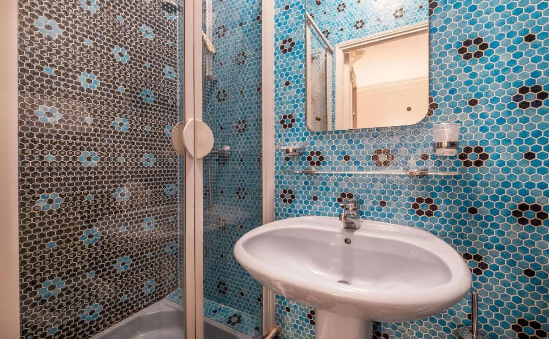 Comfort Hotel Au Firmament Asnieres-sur-Seine