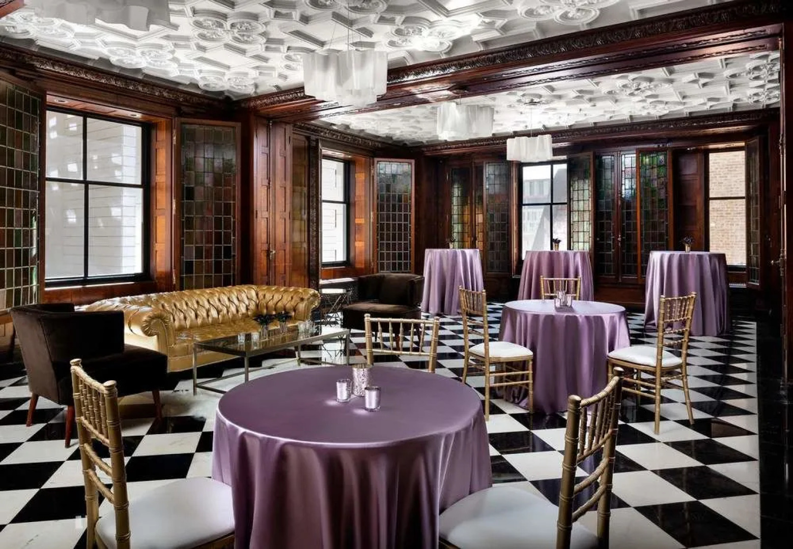 The Blackstone, Autograph Collection