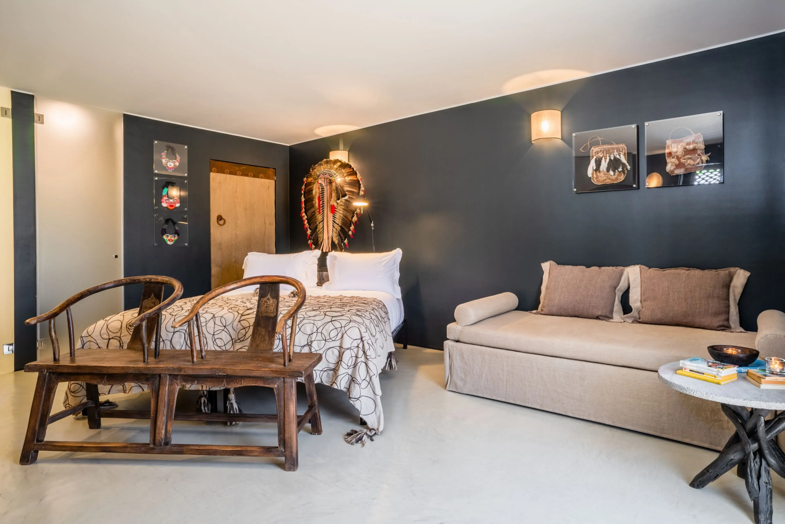 Colegio Charm House
