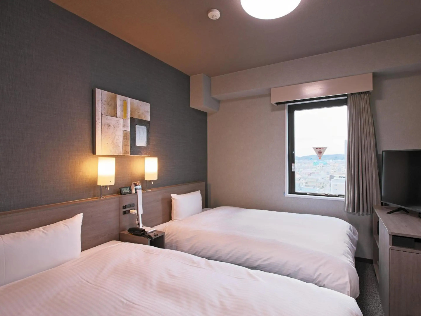 Hotel Route Inn Toyama Ekimae