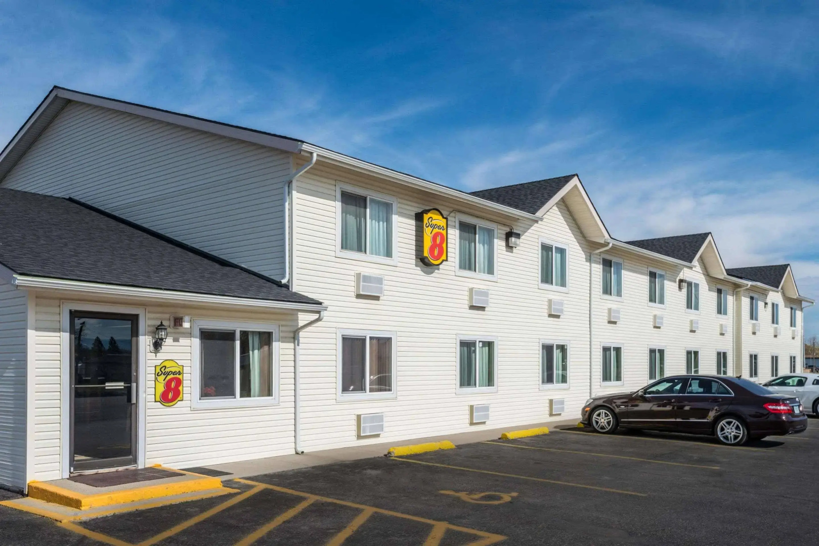 Super 8 By Wyndham Sheridan