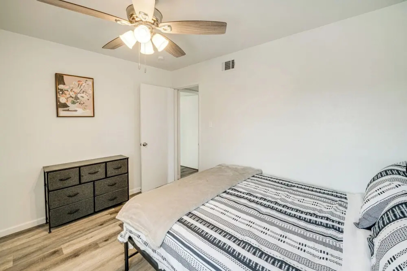 Game Room & Pool: Family Home in The Colony!