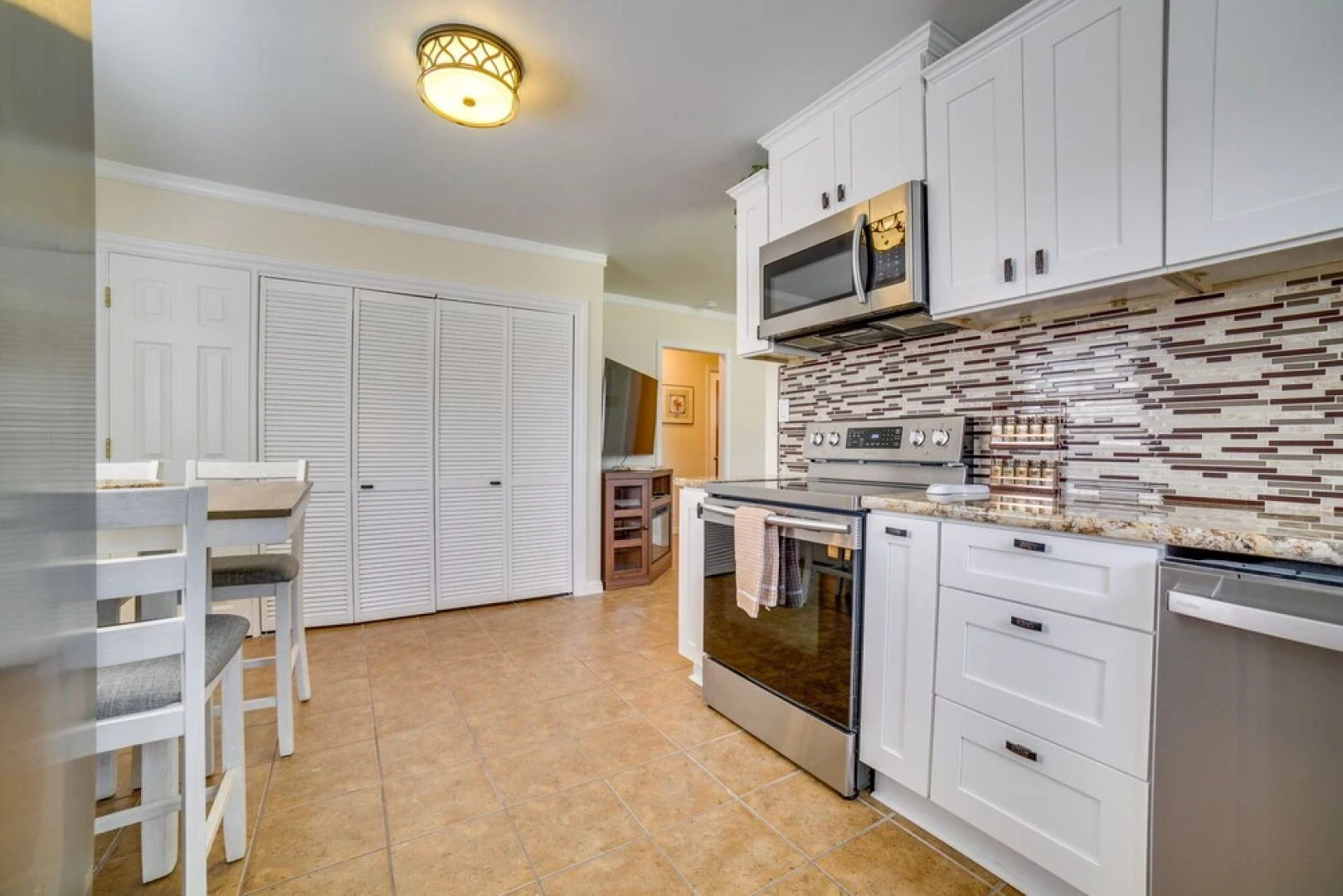 Relax Fireside! Tahoe Area Home 28 Mi to Slopes