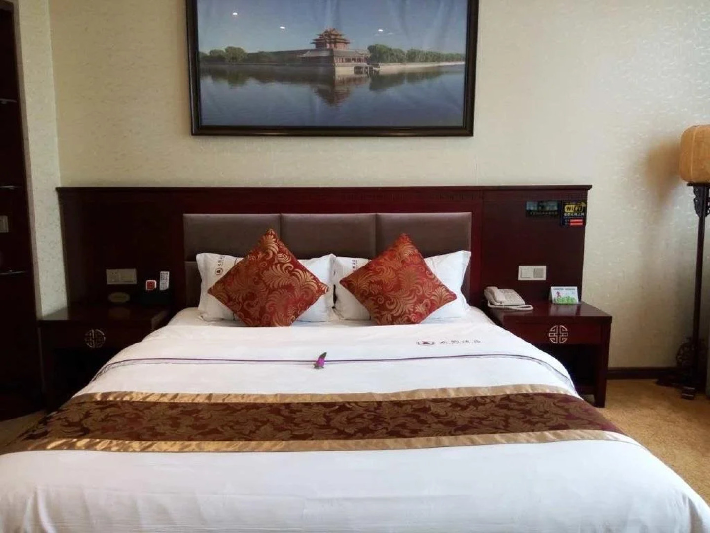 Langzhong Ancient Taste Hotel