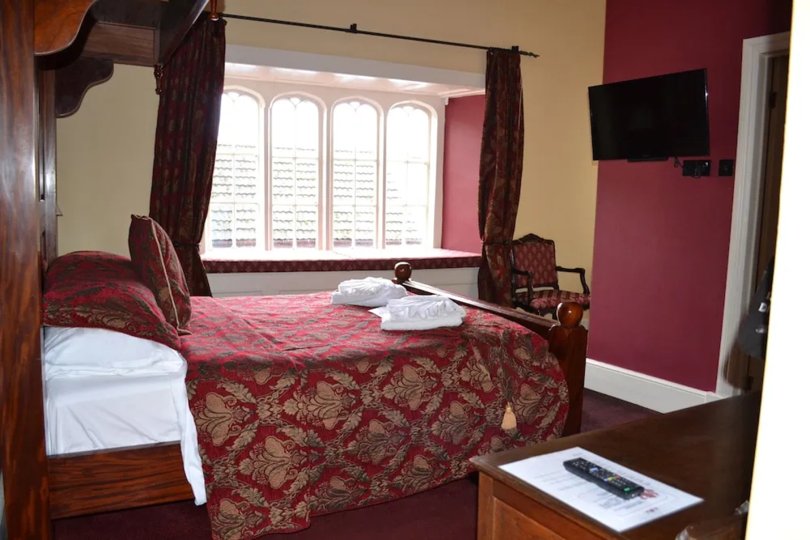 The Red Lion Hotel