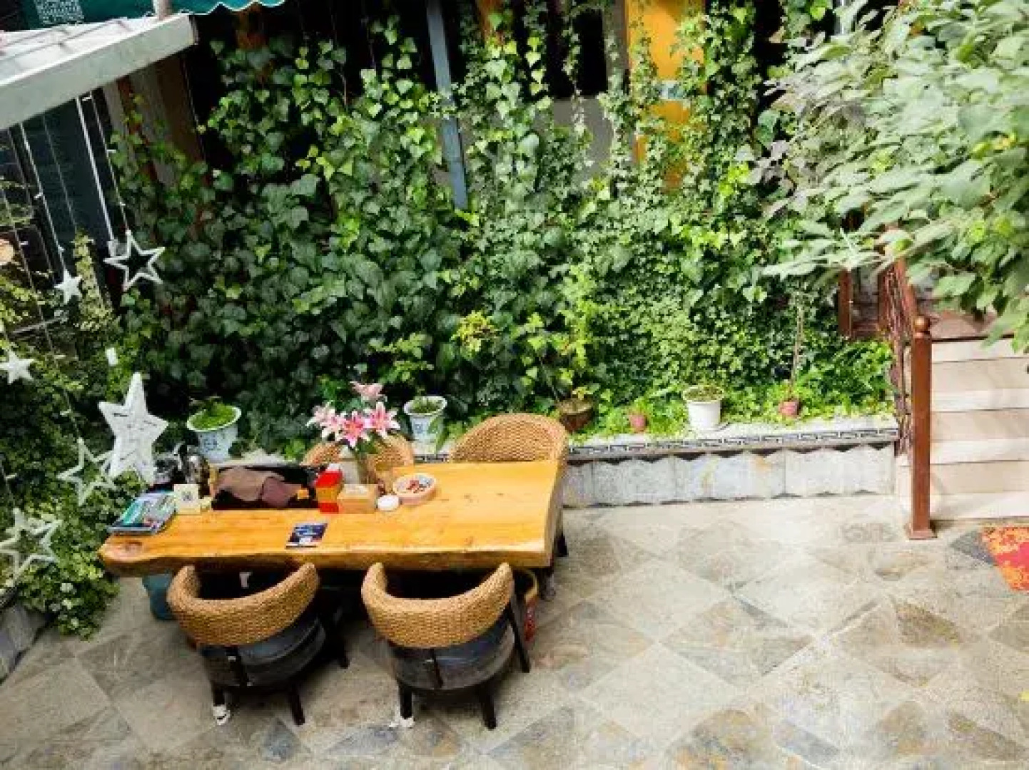 Yuanfang Family Courtyard Inn