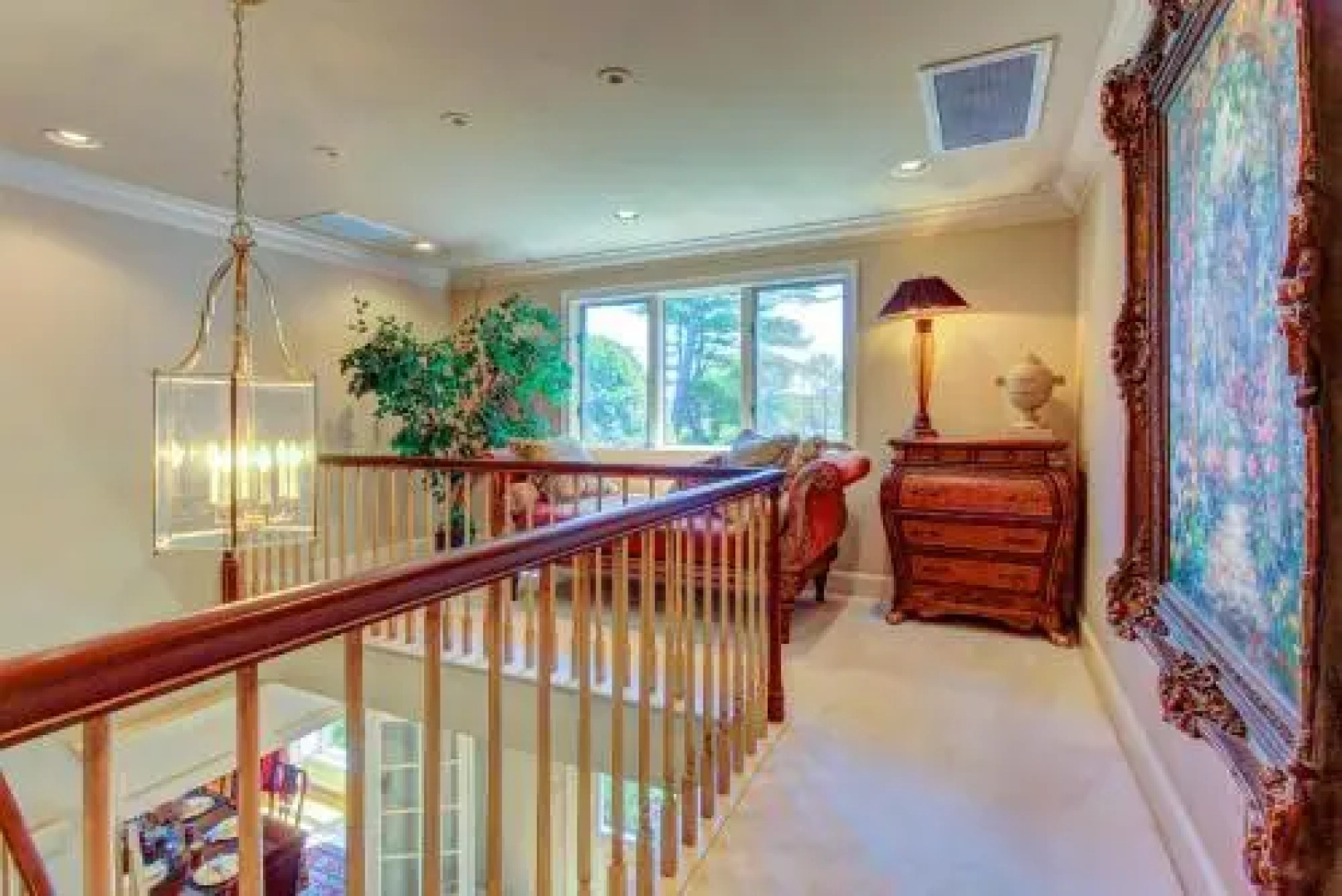 Grandeur On The Green