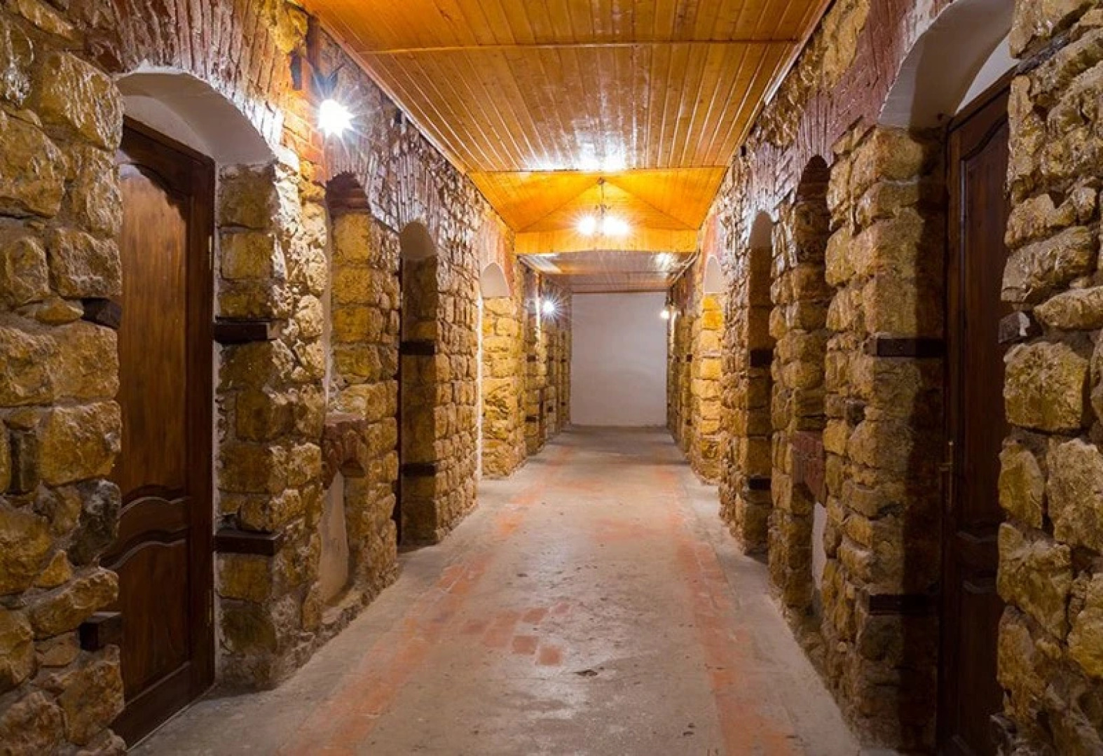 Гостиница Абхазия