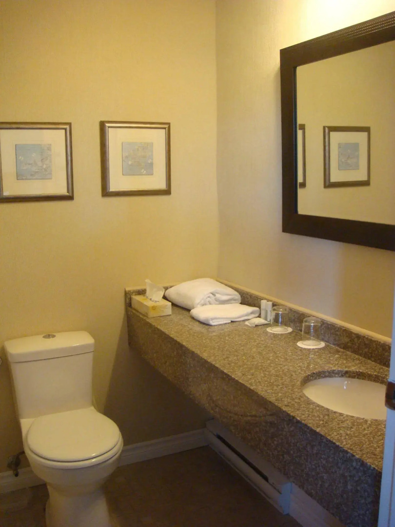 Annapolis Royal Inn & Suites