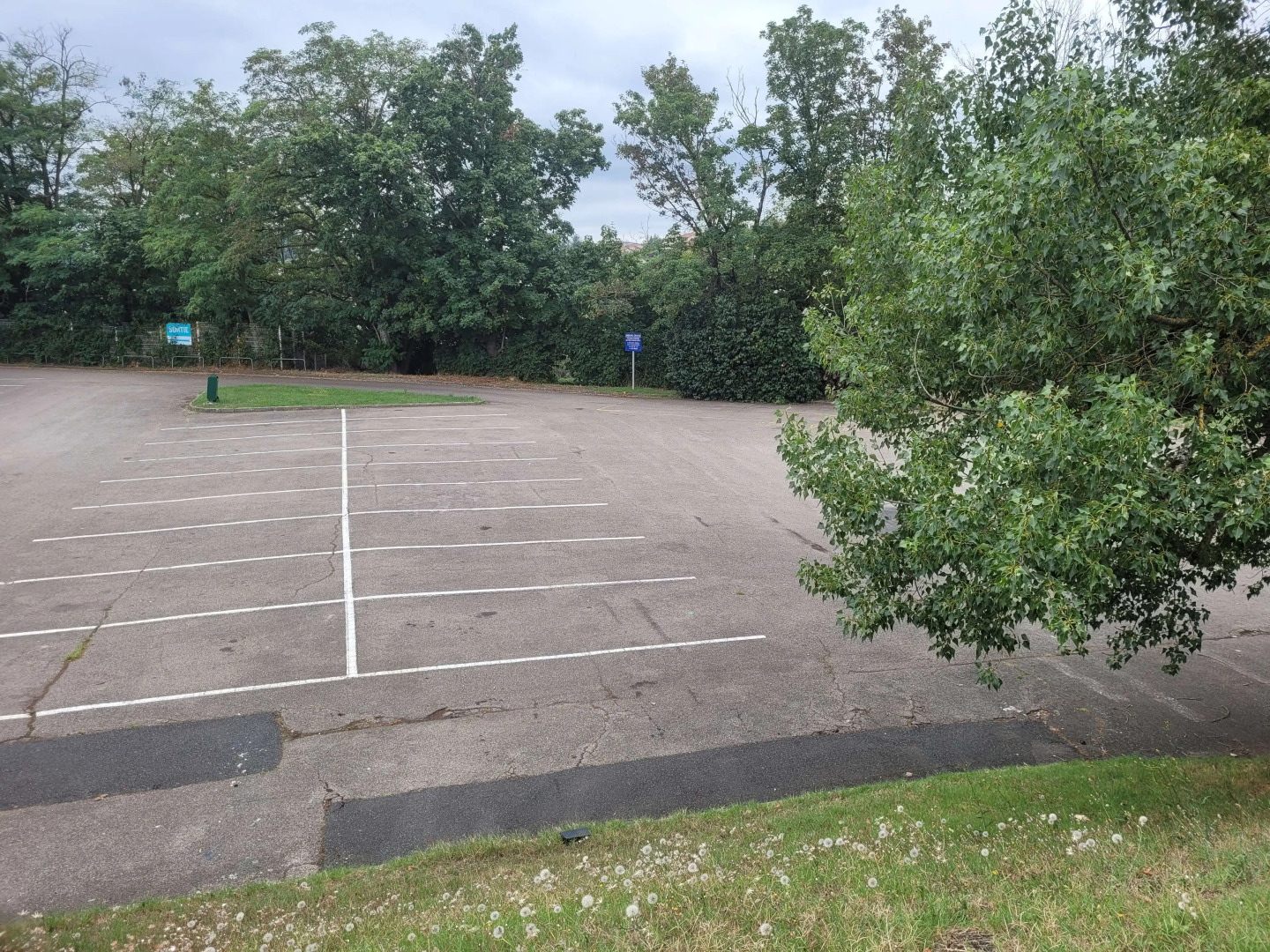 Kyriad Direct Lyon Nord - Dardilly