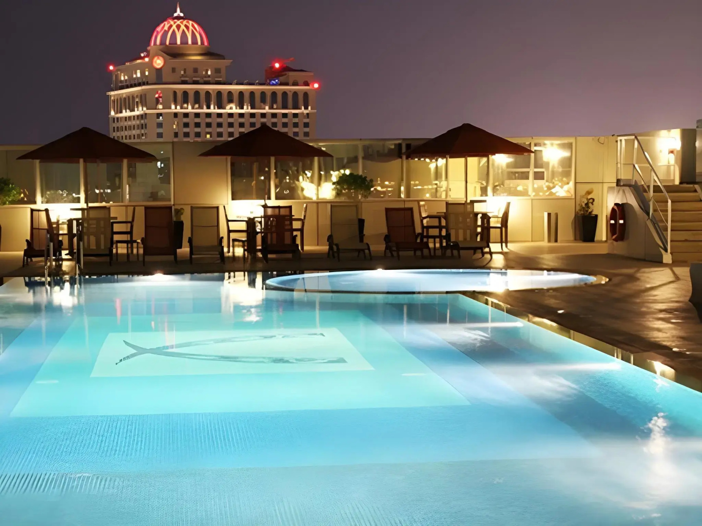 Ivory Grand Hotel Apartments