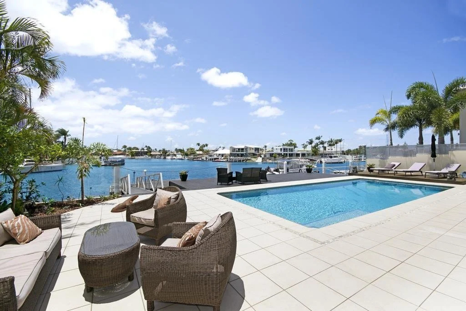 Sanyou International Hotel