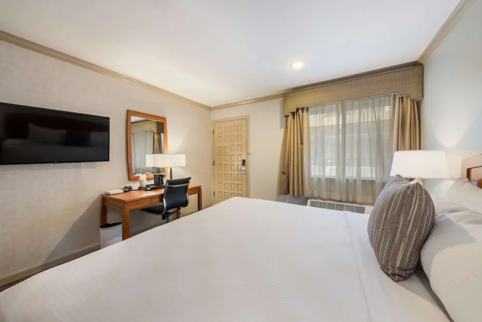 SureStay Plus Hotel by Best Western Mountain View