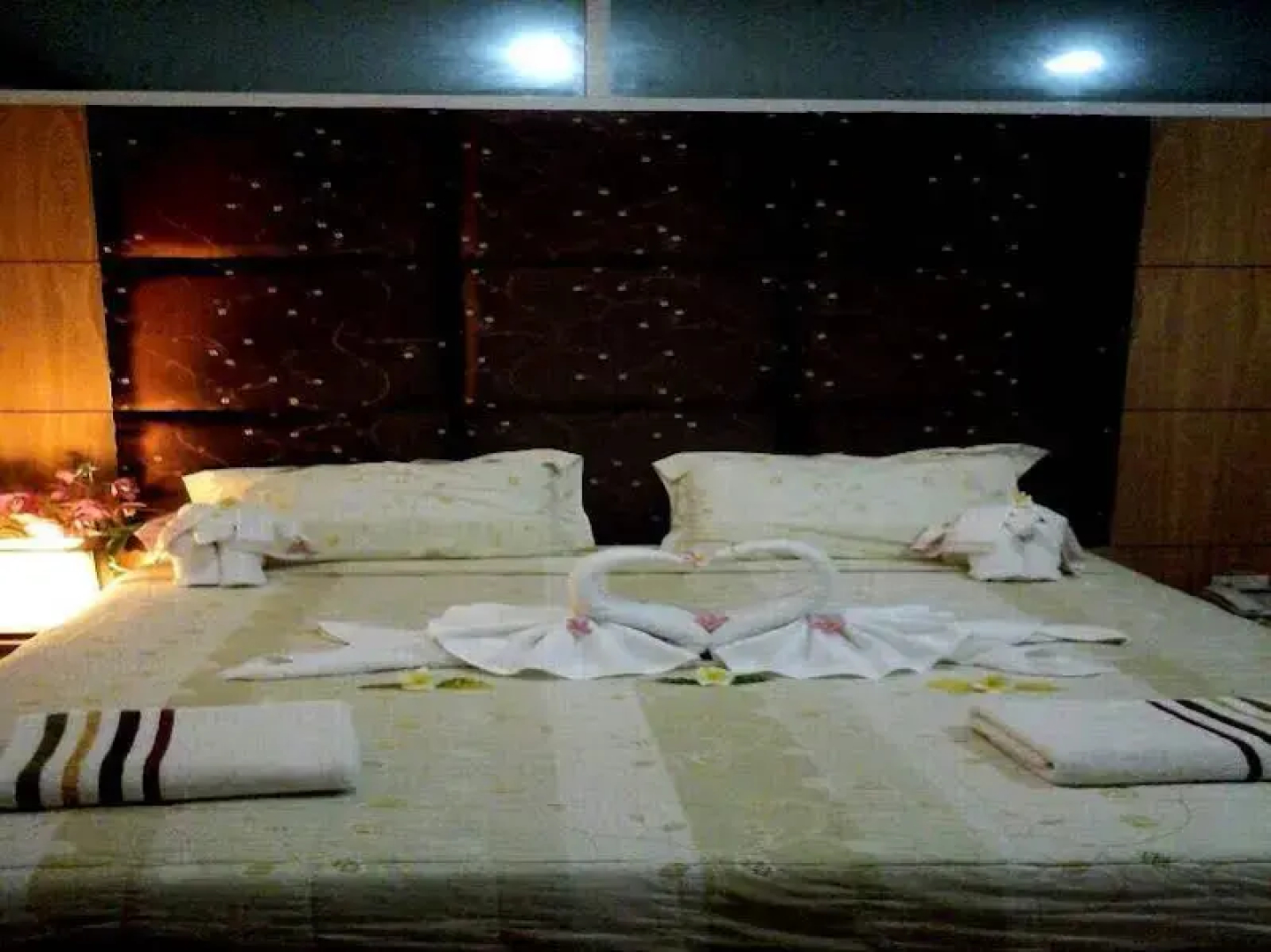 Phusuay Park View Hotel