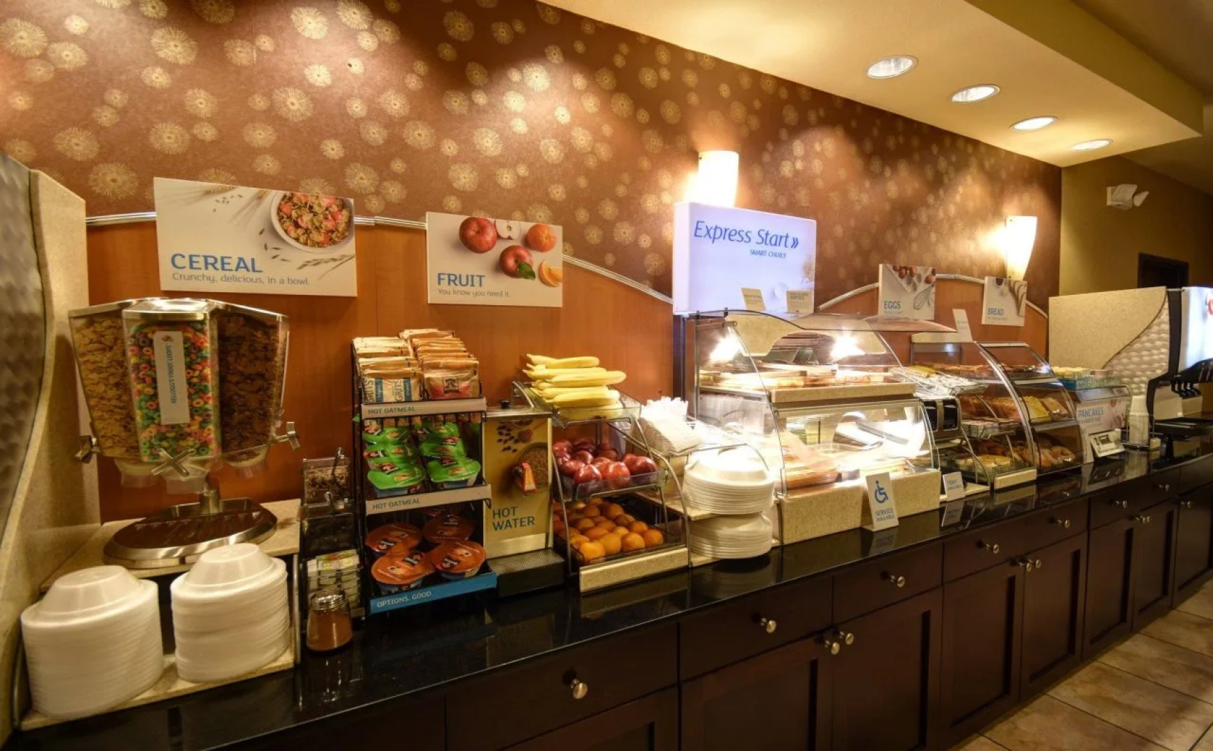 Holiday Inn Express & Suites Del Rio by IHG