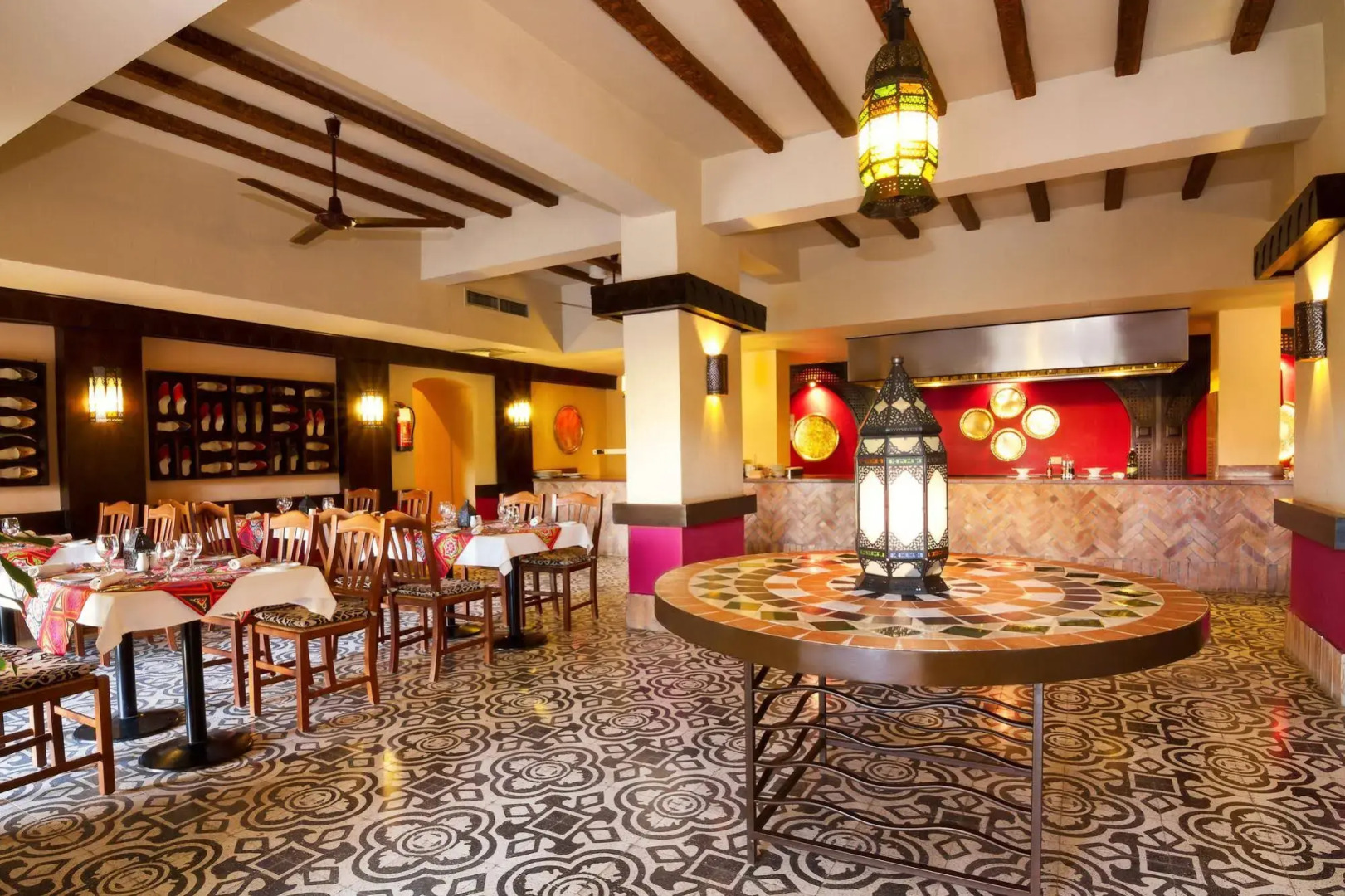 Sol Y Mar Dar El Madina