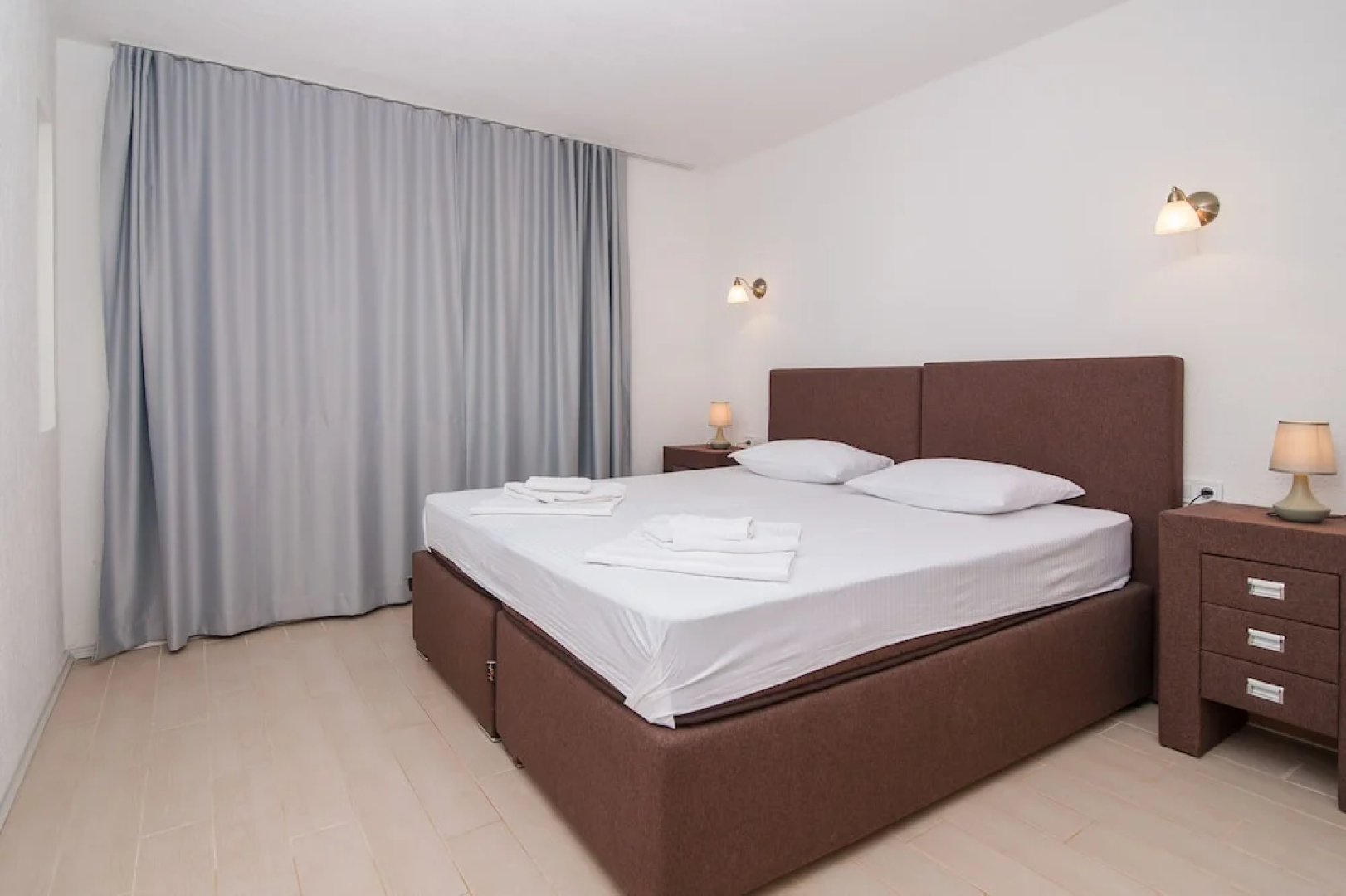 Open Sea Luxury Apartments