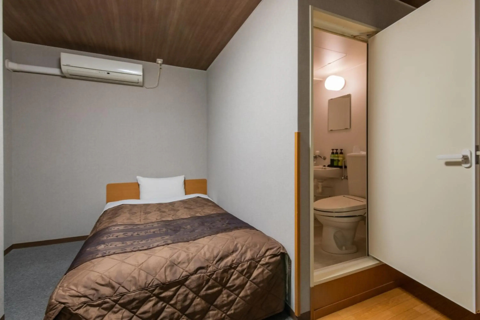 Hotel Wakamatsu Excel