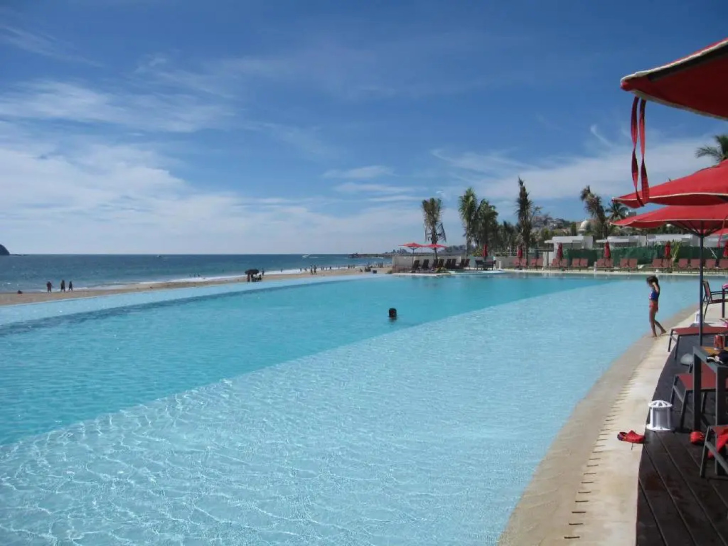 Bay View Grand Marina 1605 Sur