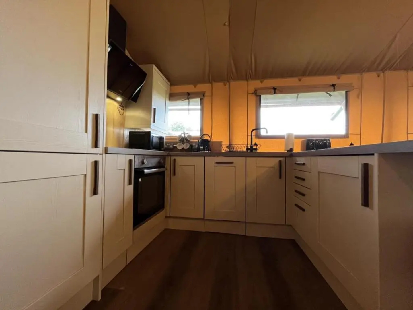 Robin Hood Safari Tent