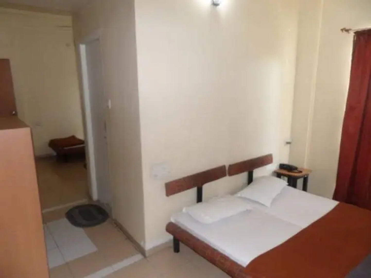 Cinderalla Inn Lodging