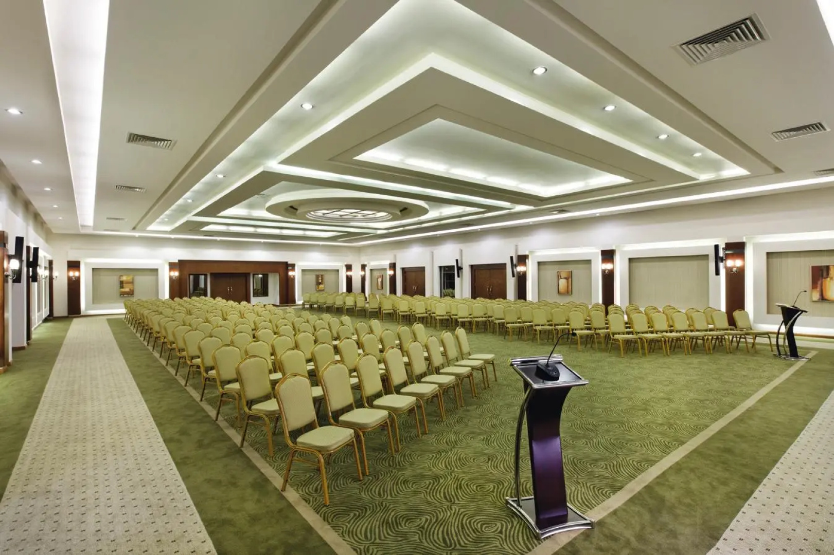 Movenpick Resort Soma Bay