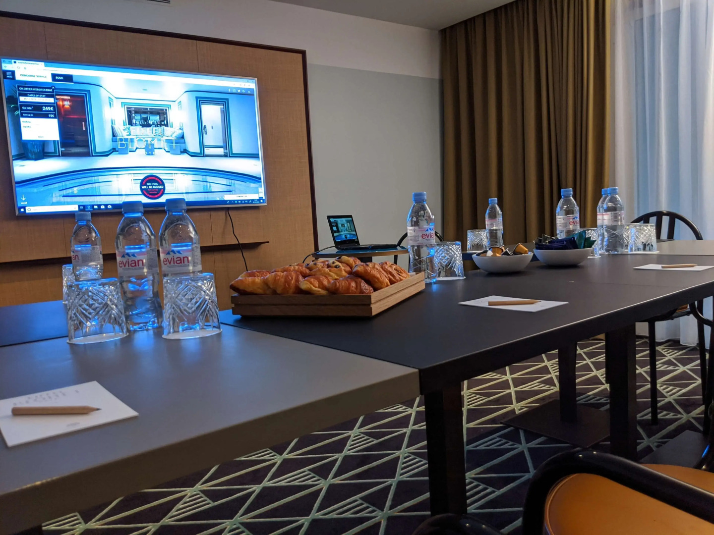 Hôtel Eiffel Blomet