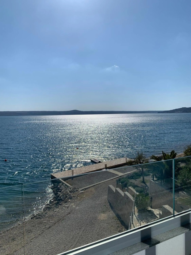 Palms & Beach Maslenica