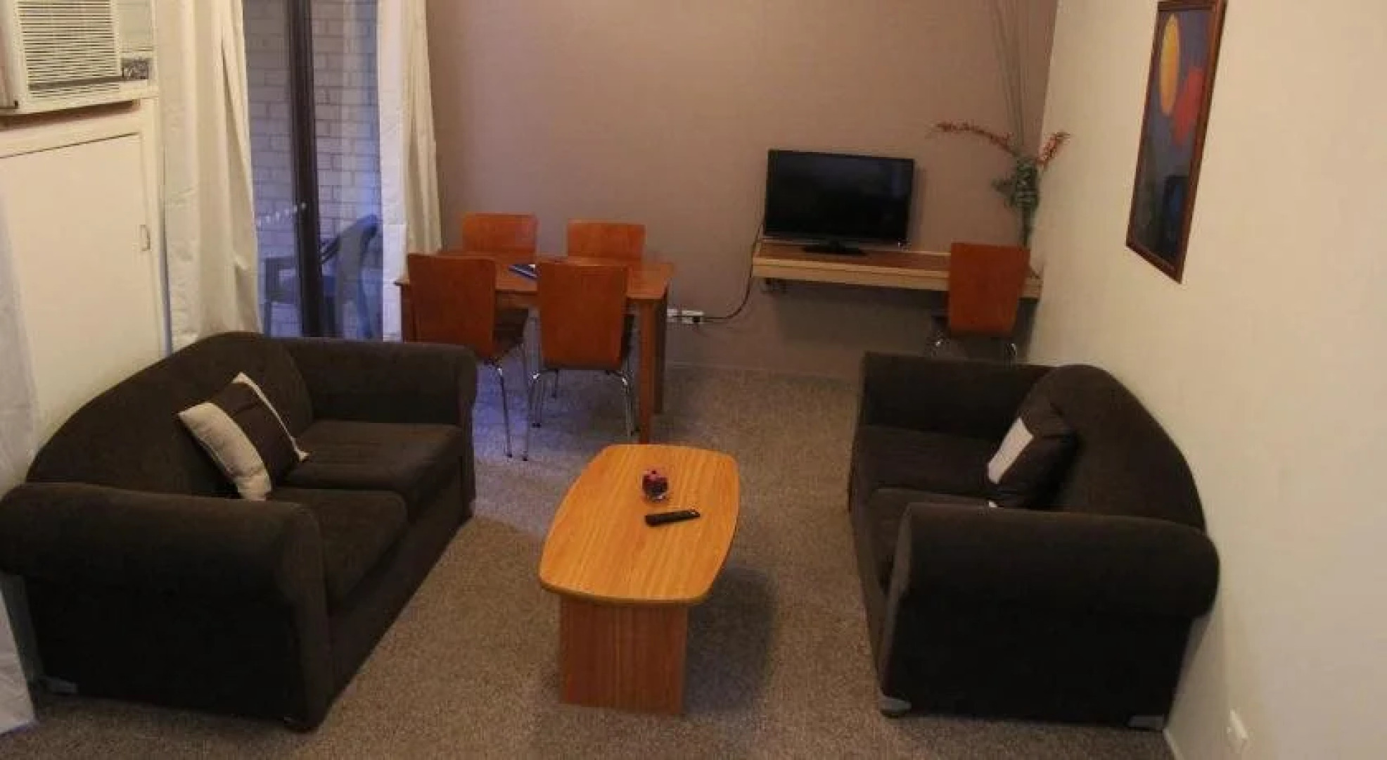 Executive Hideaway Motel