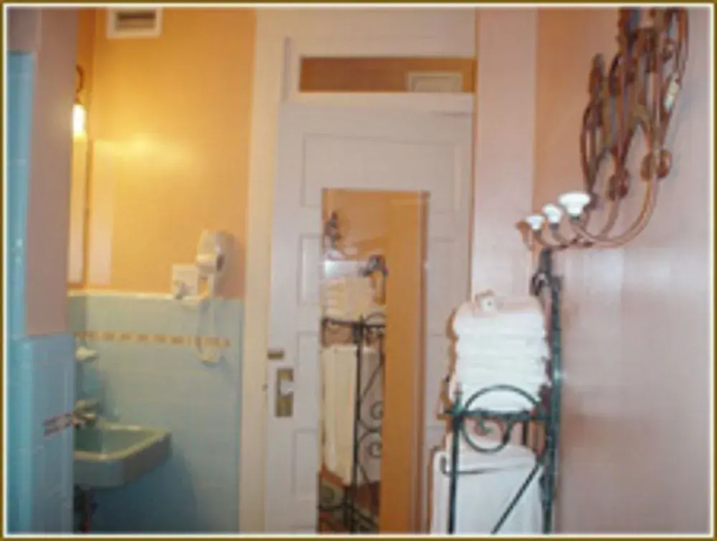 River Lily Inn Bed and Breakfast