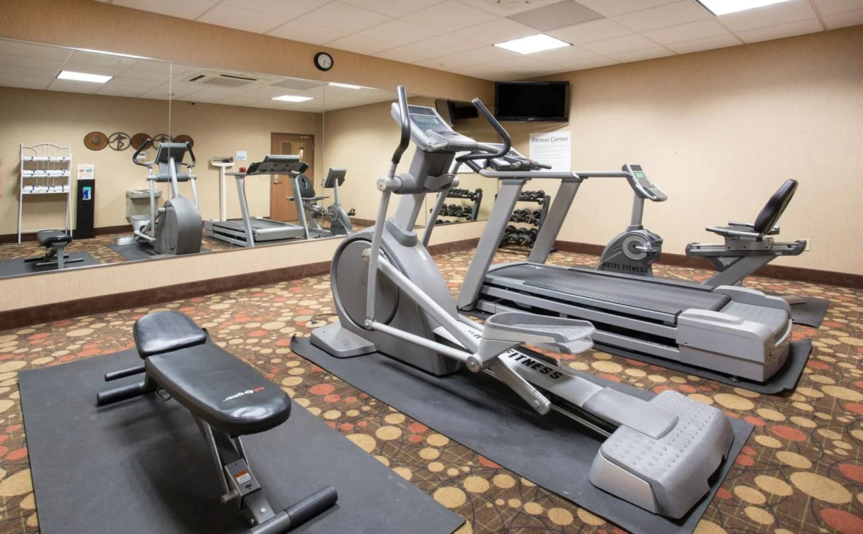 Holiday Inn Express and Suites Los Alamos Entrada Park