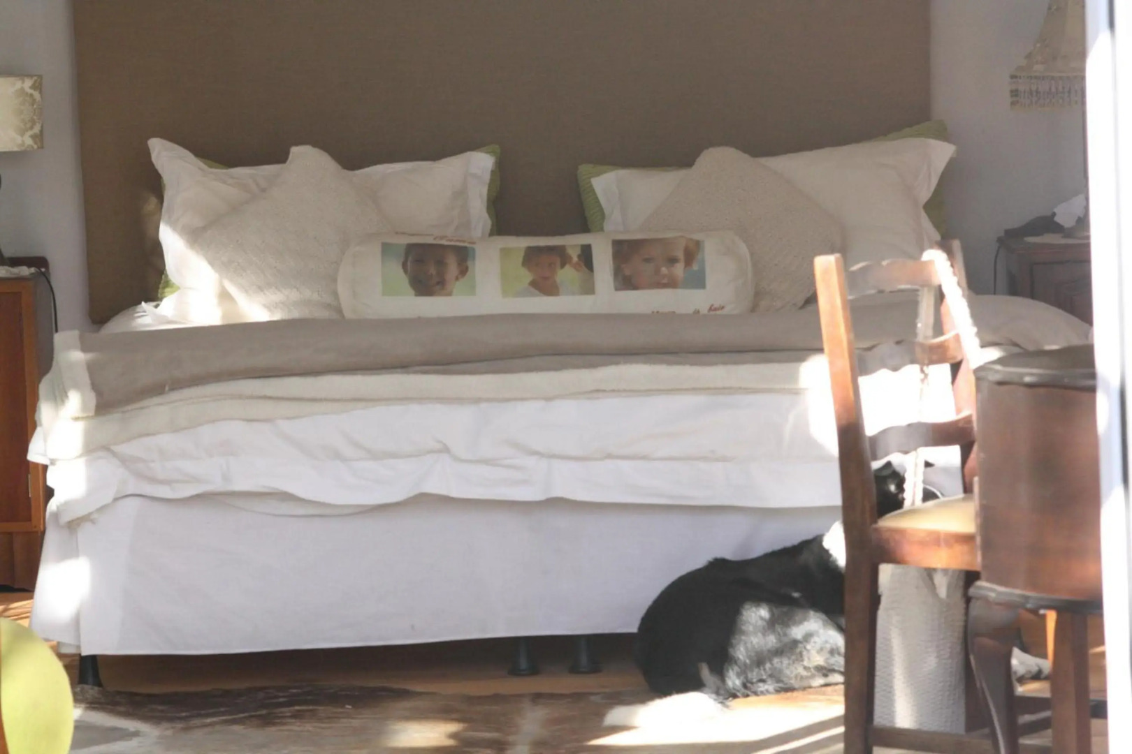 Sarah's Place- Manor House